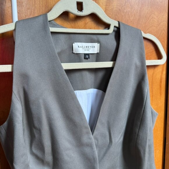 Kallmeyer Grey Vest (size S) WORN ONCE - Picture 3 of 11
